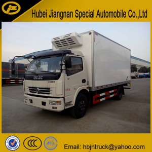 Camión congelador barato Dongfeng para el transporte de carne