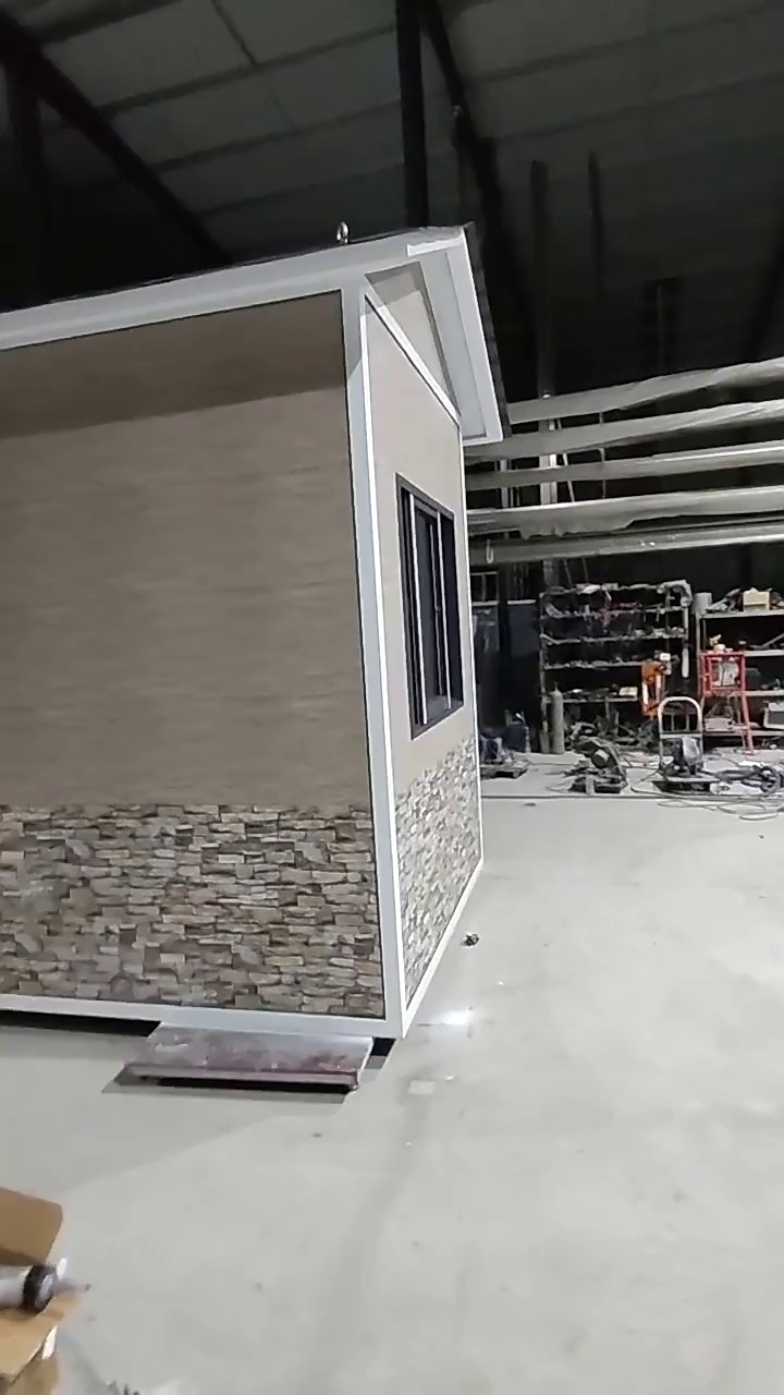 Versatile Folding Guard Shed for Flexible Site Deployment