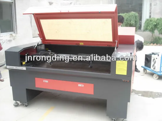 High Speed CO2 Double Heads Laser Cutting Machine