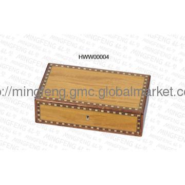 Amaizing Antique luxurious humidor box