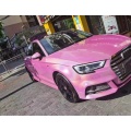Vinilo de automóvil rosa láser holográfico brillante