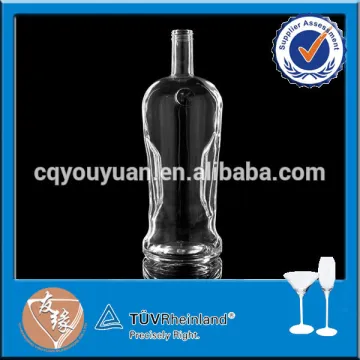 China custom designed screw cap 1.75 liter glass bottle