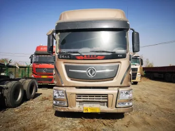 Chinese Brand Cargo Truck Euro 5 DFAC Dongfeng Kx 560HP 6X4 10 Wheel Used Tractor Trucks for Sale