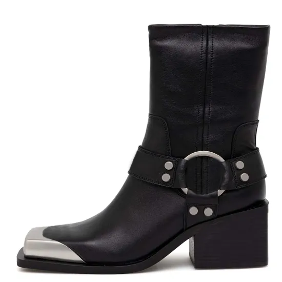 Women's Fashionable Leather Short Boots