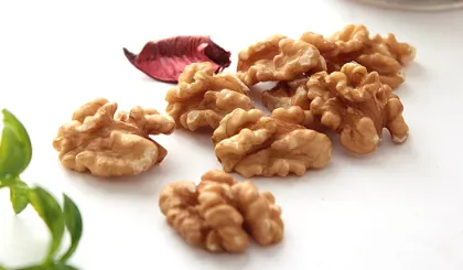 Healthy food walnut kernels for sale