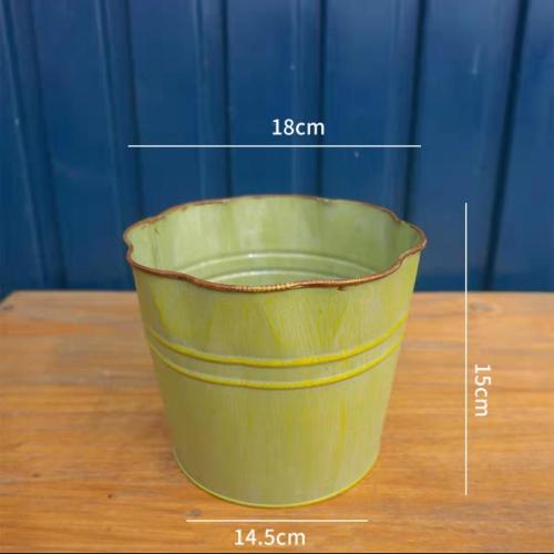 Iron flower mouth tin bucket