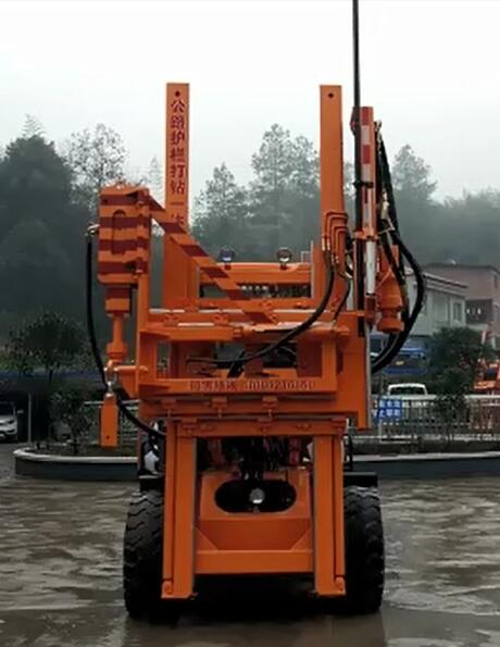 Highway Guardrail Piling Machine