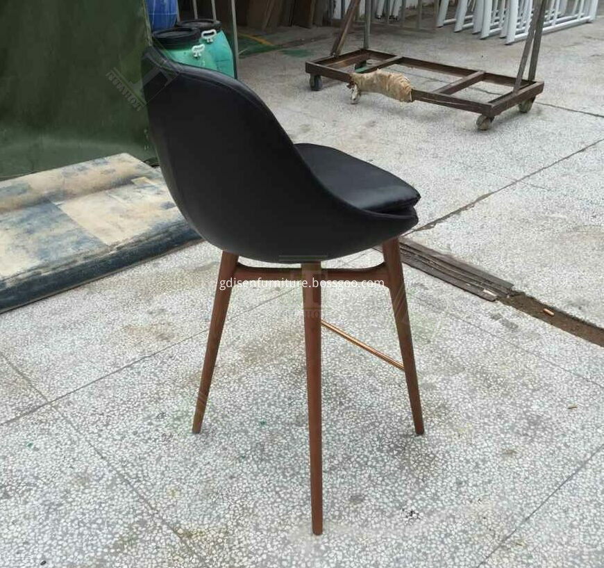 Modern Classic Club Chair Modern Classic Club Chair