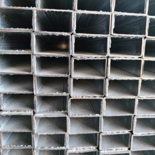 Langlebiges verzinktes Vierkantrohr 27 x 47 x 1,6 mm