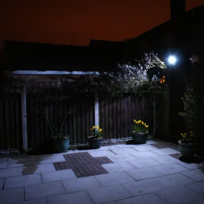 Longer Lifespan Powerful Solar-Powered LED Flood Light for Outdoors