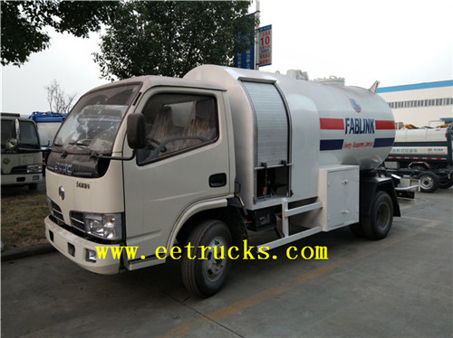 DongFeng 5000 lppg yana cike manyan motoci