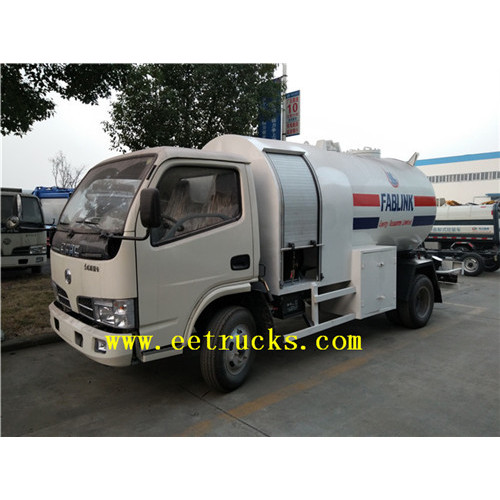 Dongfeng 5000 Litros LPG Filling Trucks