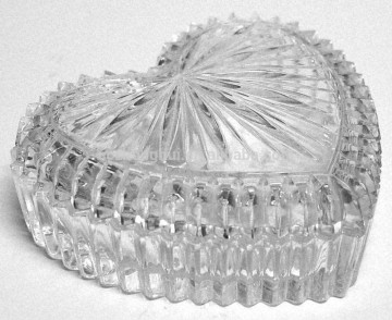 2016 Heart shaped crystal glass box for home decoraton & gifts