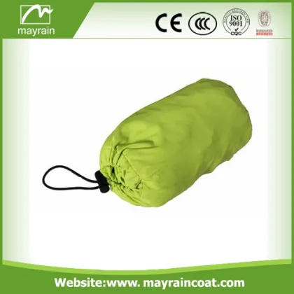 Fashionable Breathable Windbreaker Waterproof Rain Jacket