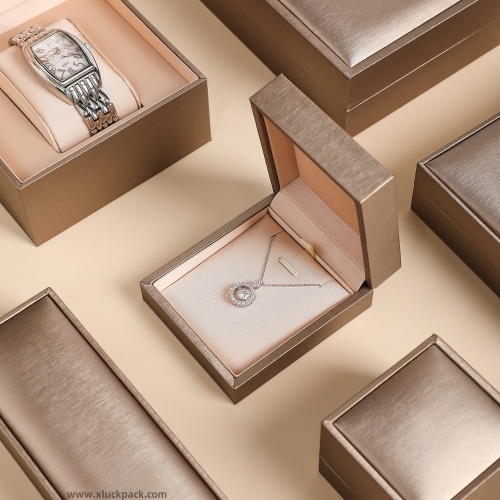 High-end brushed PU leather jewelry gift box