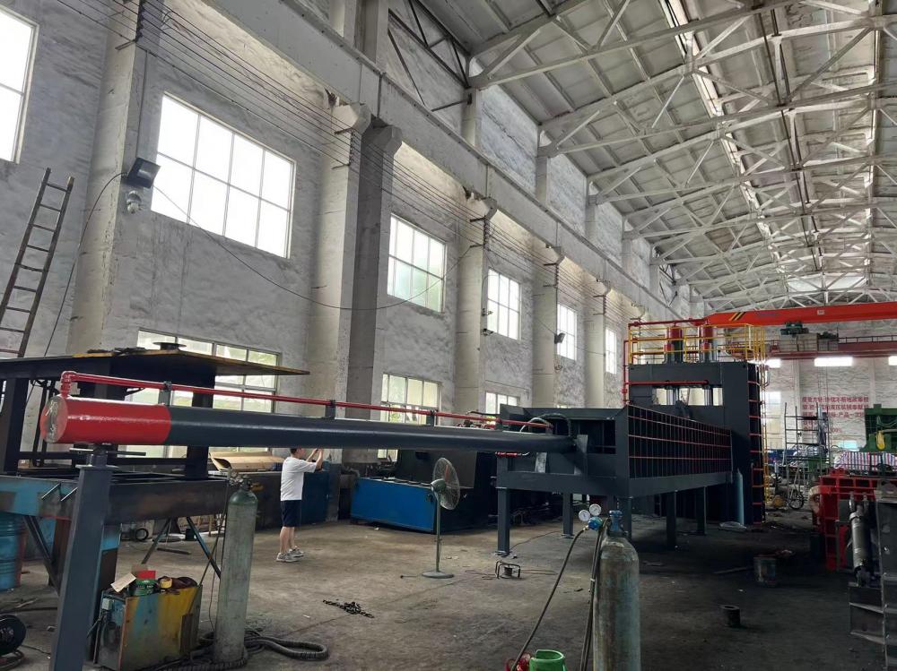 Hydraulic Gantry Shearing Machine For Iron Sheets Plates