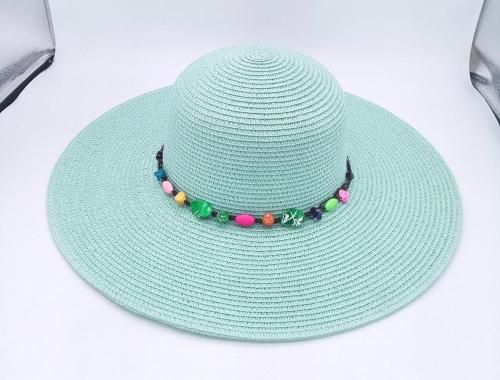 Chapeau de paille à bord large SS24 avec des perles inusées