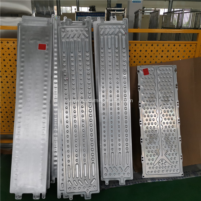 Aluminum liquid cooled plate for Solar panel