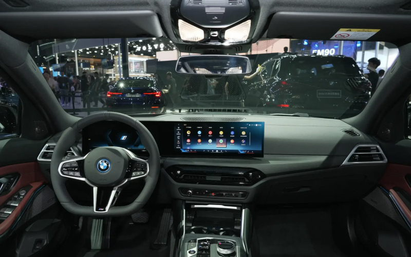 BMW I3