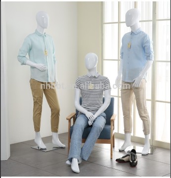 Good quantity for windows display male mannequin
