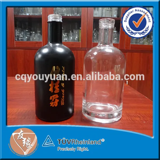 Alcohol packaging cork high transparency boston round glass bottle 750ml for liquor