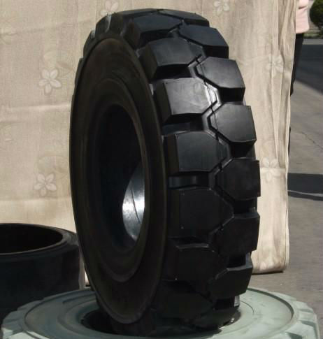 10.00-20 Solid Tyre for 8-10 Ton Forklift