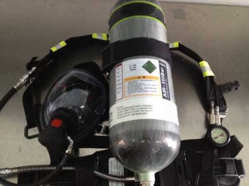 6.8L of Breathing Air Respirator