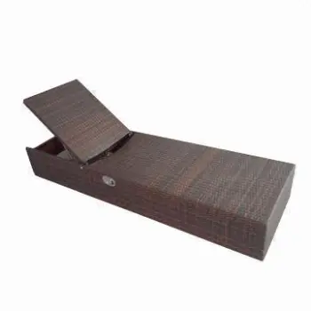 Rattan chaise lounge with powder coating, aluminum frame and UV protected