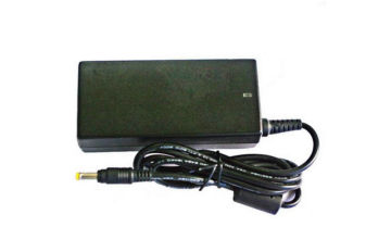 18.5v 3.5a 65w Ac Dc Switching Power Adaptor For Iphone / Ipad