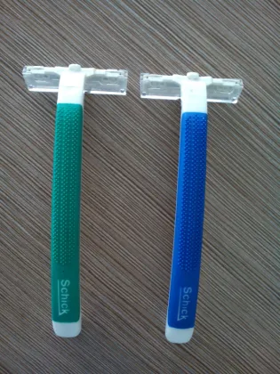 Disposable Hotel Men Schick Shaving Kit