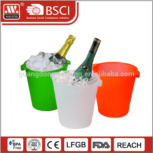 Plastic ice bucket