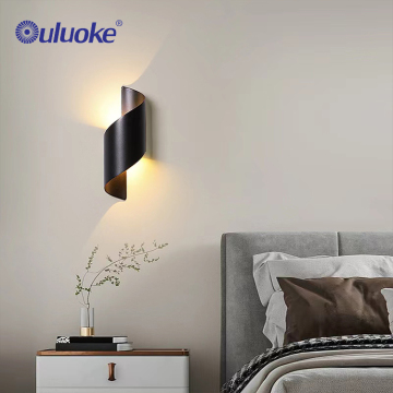 'Retro Up and Down Wall Light LED Lamp for Indoor Home Use'