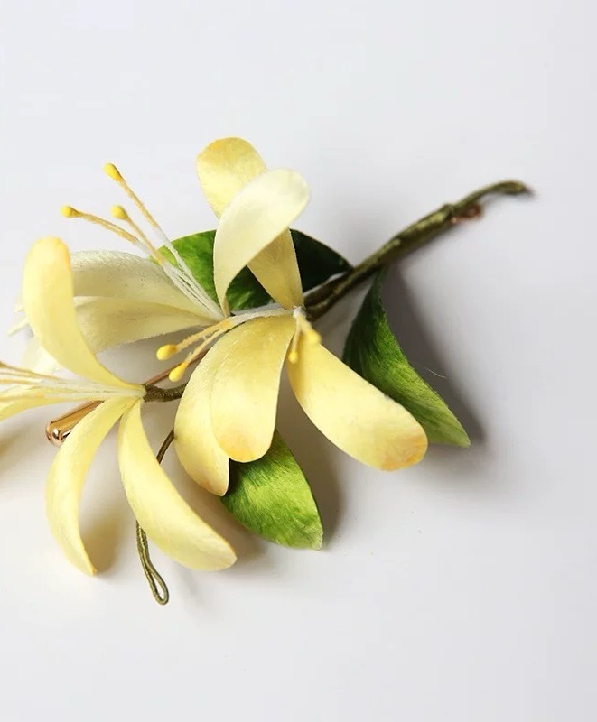 faint yellow original design of non-legacy velvet brooch