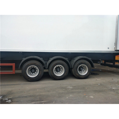 Trailer semi trailer 3 gandar ukuran besar berpendingin trailer