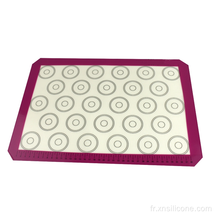 Tapis de cuisson de macaron en silicone en silicone en fibre de verre personnalisé