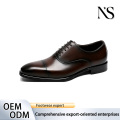 Oxfords marrones con tres ojales para hombre - Zapatos de negocios