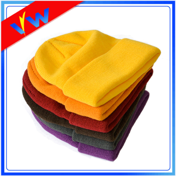 Commercio all'ingrosso economici poliestere pianura inverno Beanie cappello
