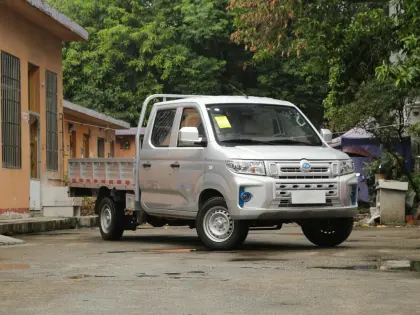 Ruichi New Energy Vehicle Ec72