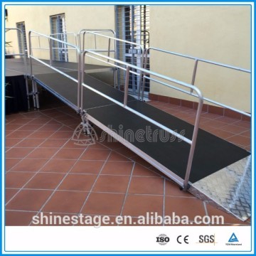 Portable aluminium wheelchair stage ramp