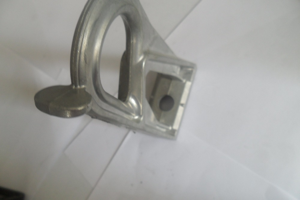 High voltage cable locking block