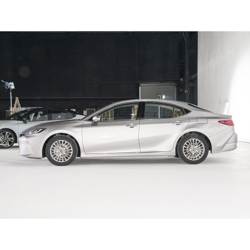 2024 Silver Camry 2.0G Premium Edition