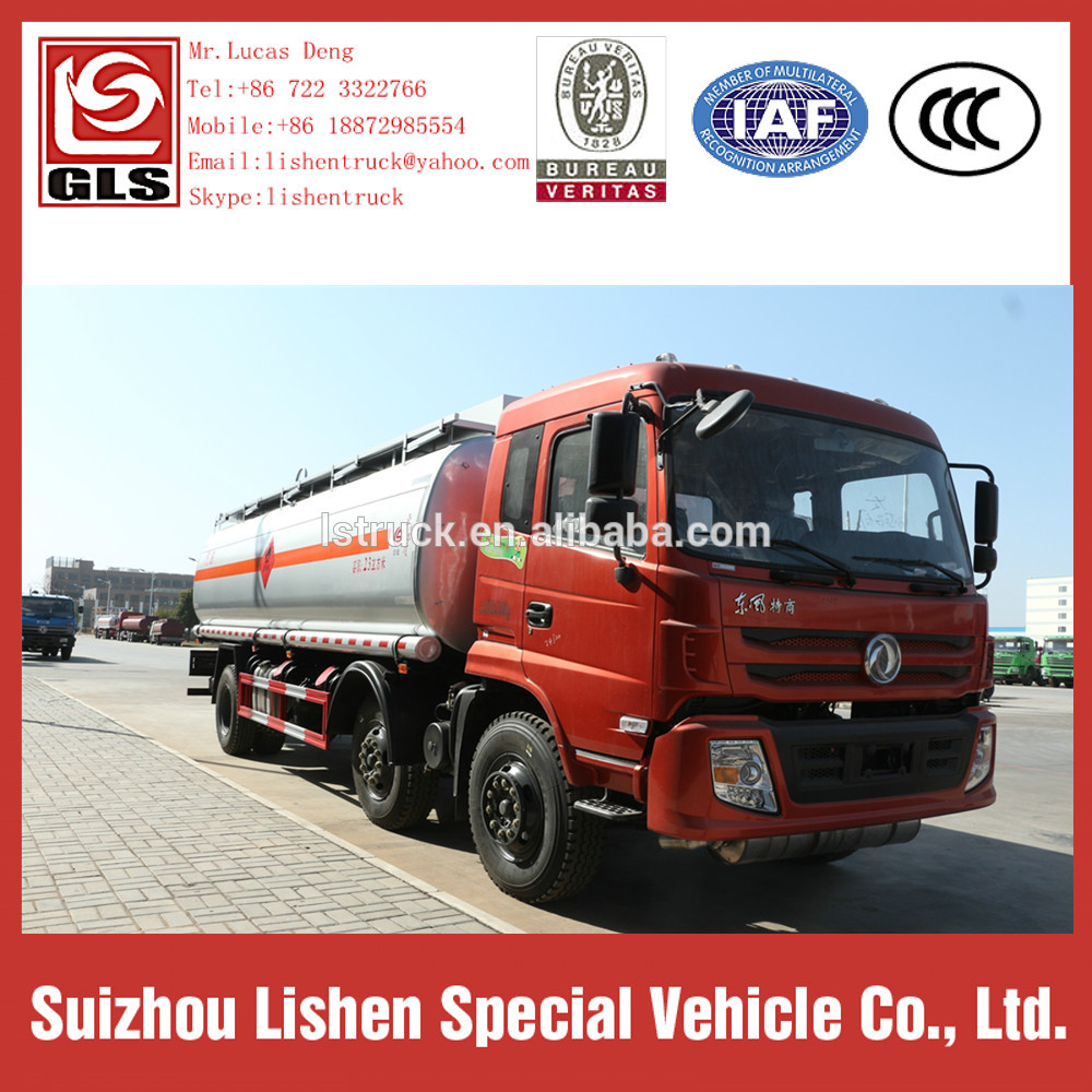 شاحنة ناقلة وقود Dongfeng Campacity كبيرة