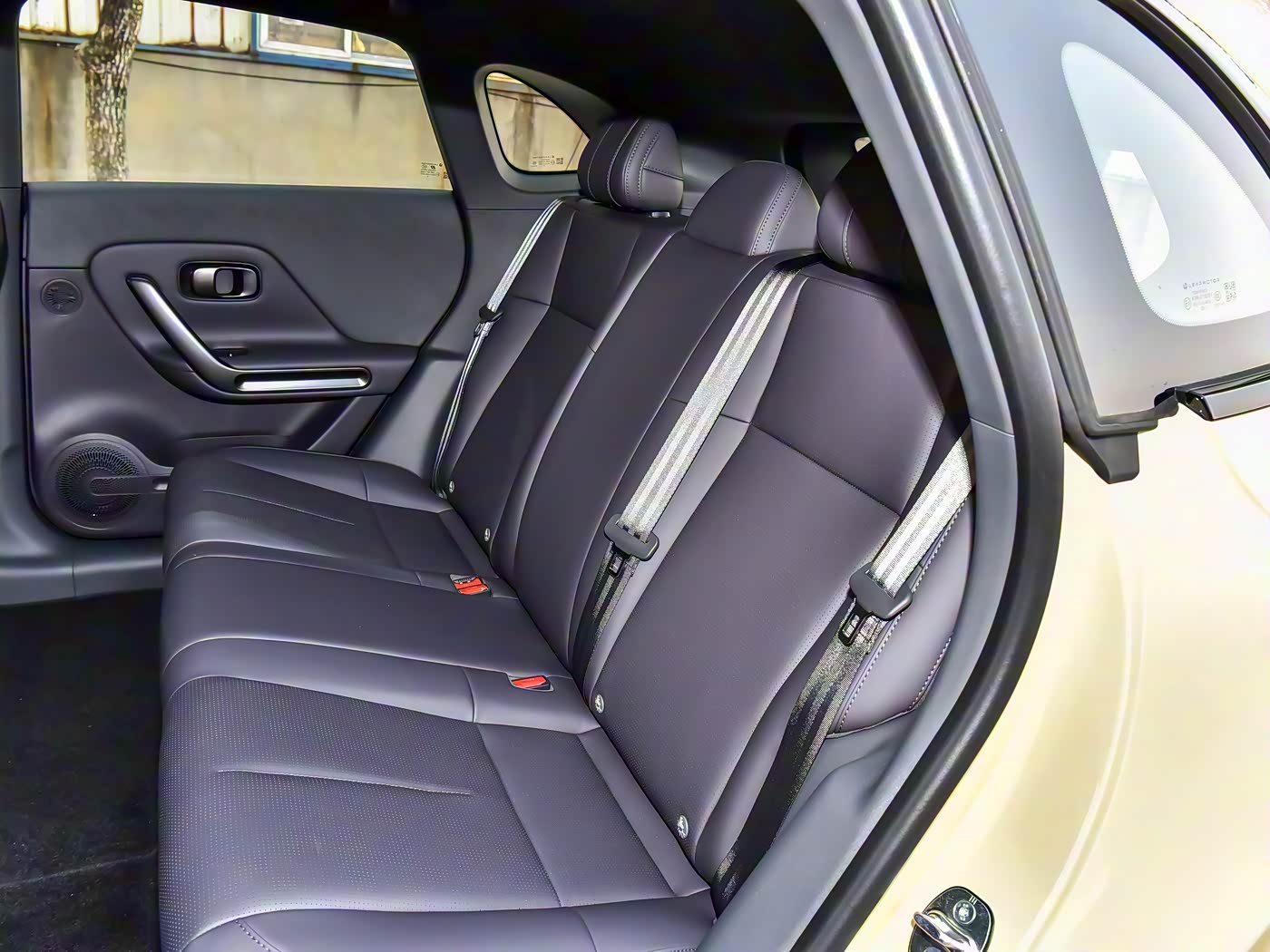 Ample interior space