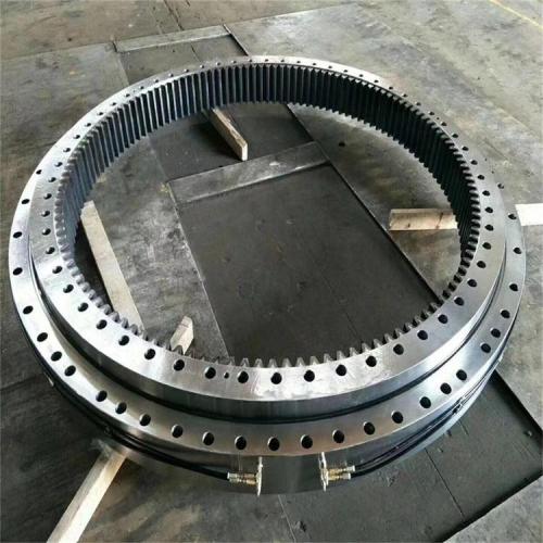 21M-25-11101 SWING CIRCLE ASS'Y FOR PC650-8