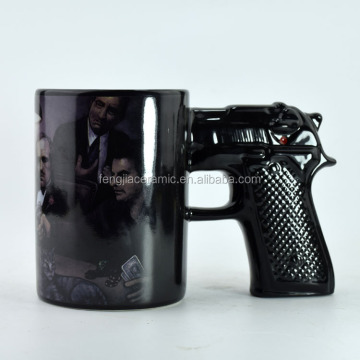 Custom Gangster Coffee Tasse mit Waffengriff - Großhandel Keramik -Becher -Designs