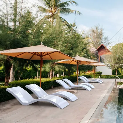 Outdoor Fiberglass Pool Lounger Garden Chaise