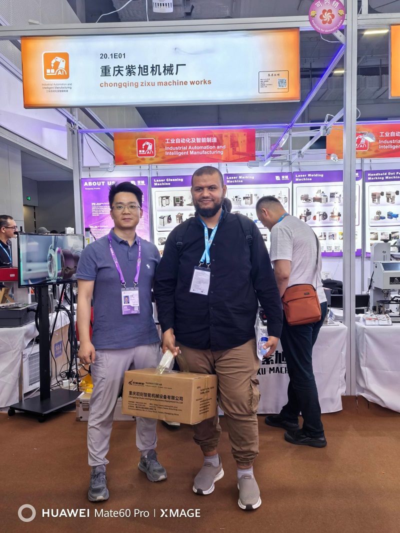 Day 3 of the Canton Fair! Chuke Intelligent's Booth is Packed with Visitors, with a Surge of Inquiries and Orders