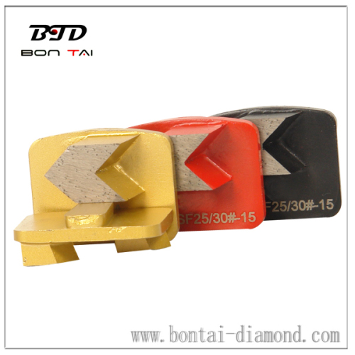 Arrow segment diamond disc for coat removal