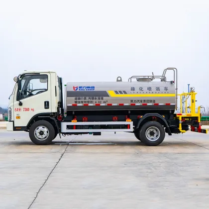 FOTON 5 CBM 4×2 water sprinkler truck