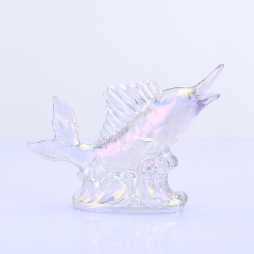 Färgad fiskformig glasfigur för grossisthandel